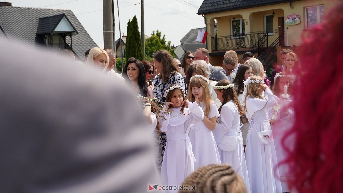 I Komunia w Parafii NMP Królowej Rodzin w Ostrołęce [01.06.2025] - zdjęcie #64 - eOstroleka.pl