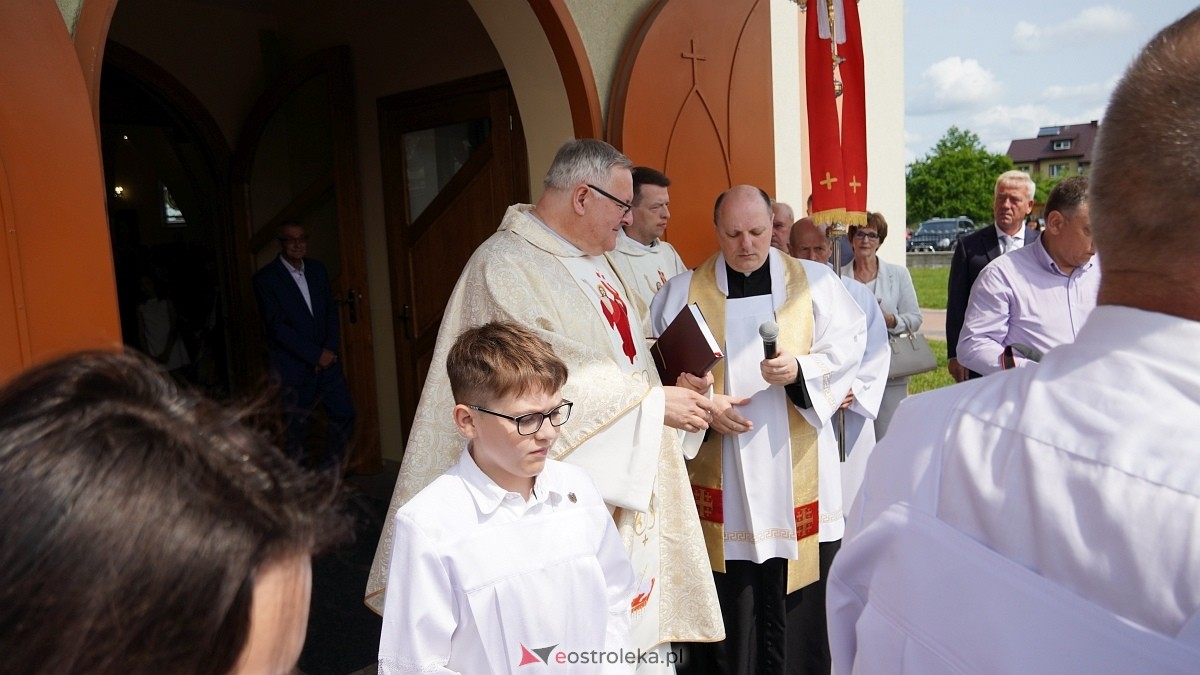 I Komunia w Parafii NMP Królowej Rodzin w Ostrołęce [01.06.2025] - zdjęcie #49 - eOstroleka.pl