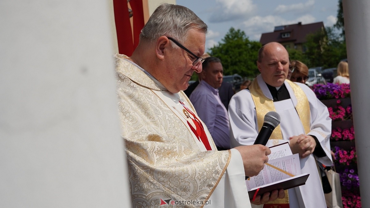 I Komunia w Parafii NMP Królowej Rodzin w Ostrołęce [01.06.2025] - zdjęcie #48 - eOstroleka.pl