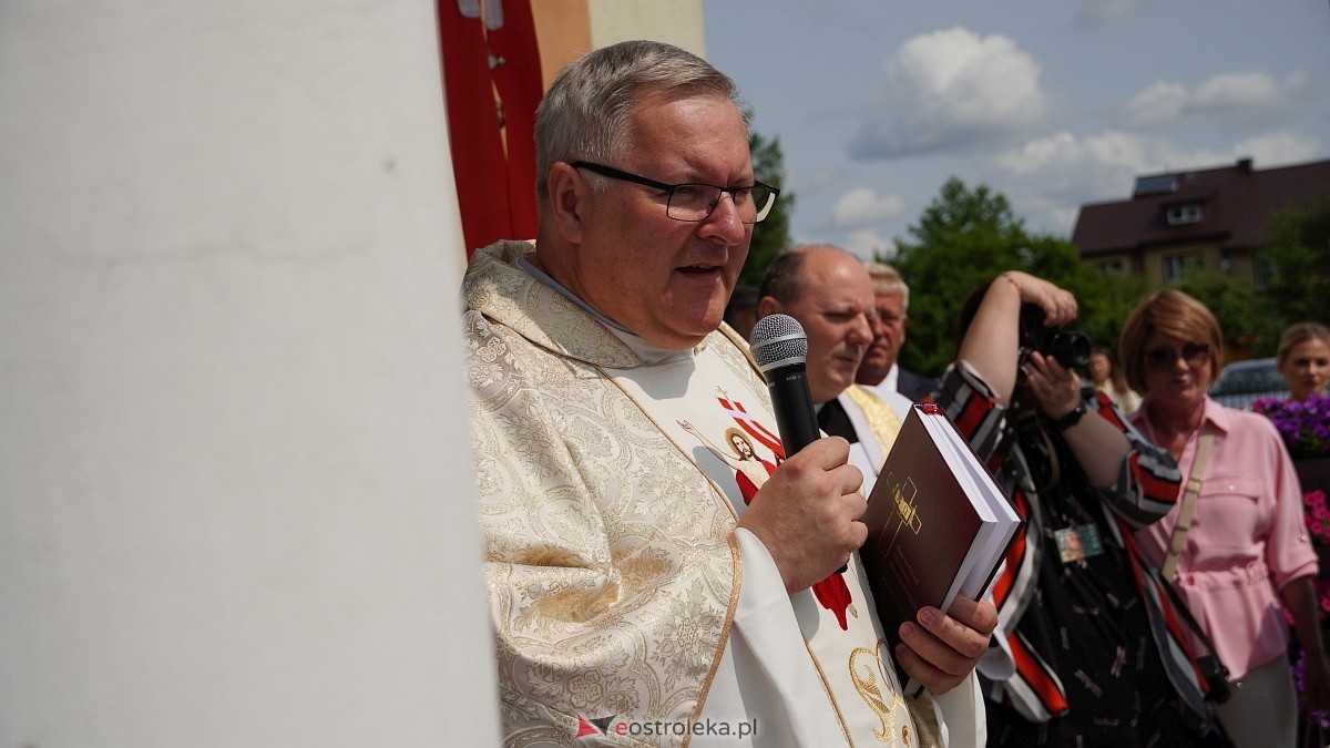 I Komunia w Parafii NMP Królowej Rodzin w Ostrołęce [01.06.2025] - zdjęcie #46 - eOstroleka.pl