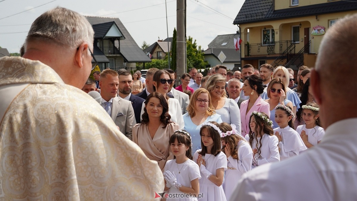 I Komunia w Parafii NMP Królowej Rodzin w Ostrołęce [01.06.2025] - zdjęcie #45 - eOstroleka.pl