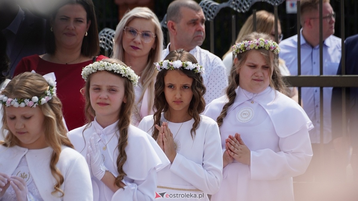 I Komunia w Parafii NMP Królowej Rodzin w Ostrołęce [01.06.2025] - zdjęcie #43 - eOstroleka.pl