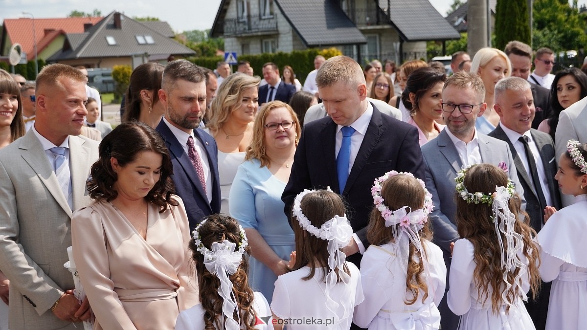 I Komunia w Parafii NMP Królowej Rodzin w Ostrołęce [01.06.2025] - zdjęcie #35 - eOstroleka.pl