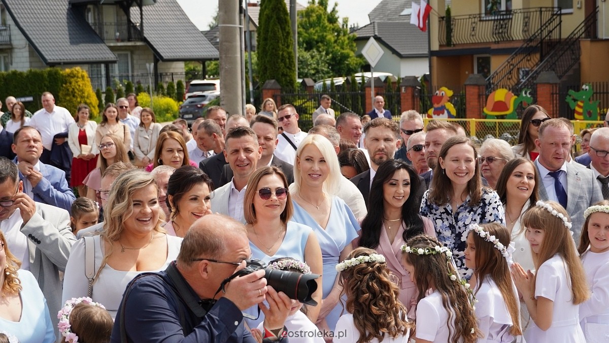 I Komunia w Parafii NMP Królowej Rodzin w Ostrołęce [01.06.2025] - zdjęcie #33 - eOstroleka.pl