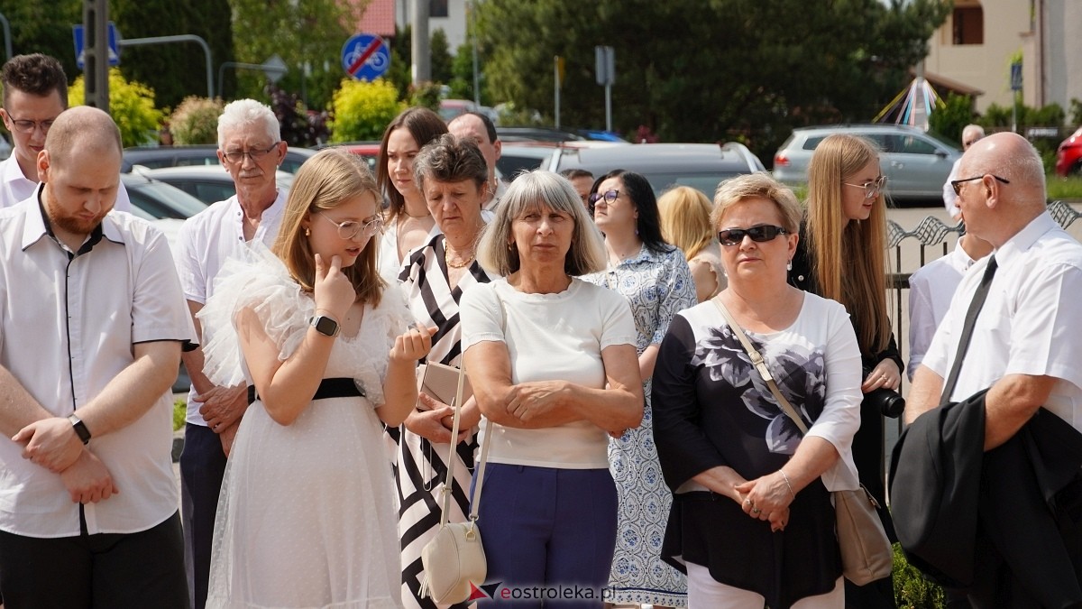 I Komunia w Parafii NMP Królowej Rodzin w Ostrołęce [01.06.2025] - zdjęcie #25 - eOstroleka.pl