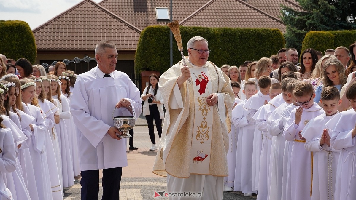 I Komunia w Parafii NMP Królowej Rodzin w Ostrołęce [01.06.2025] - zdjęcie #22 - eOstroleka.pl