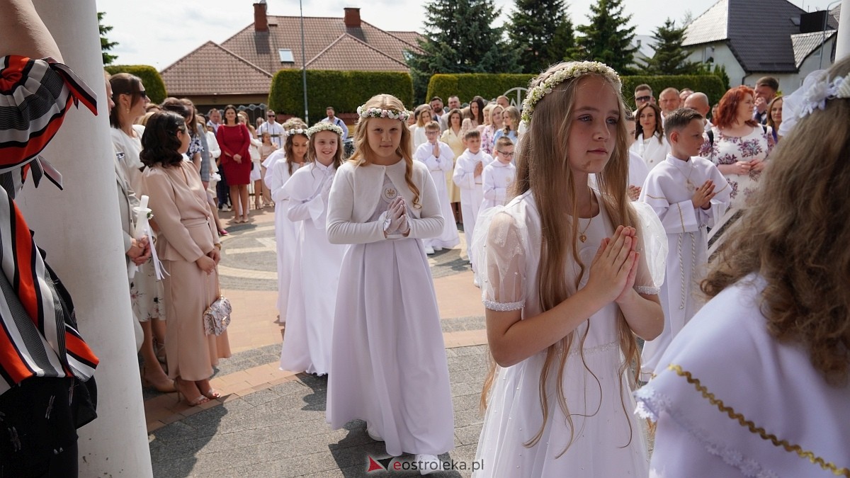 I Komunia w Parafii NMP Królowej Rodzin w Ostrołęce [01.06.2025] - zdjęcie #7 - eOstroleka.pl