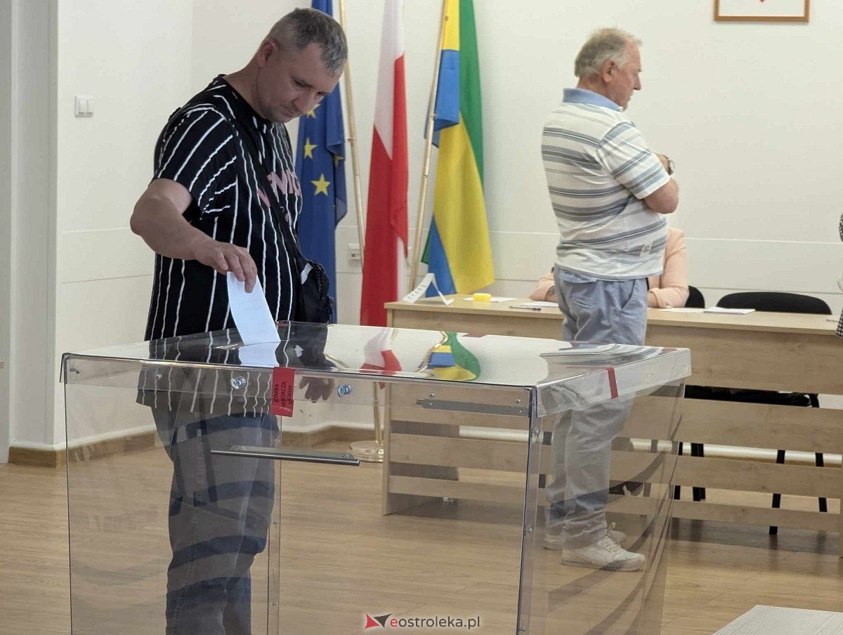 II tura wyborów prezydenckich [01.06.2025] - zdjęcie #10 - eOstroleka.pl