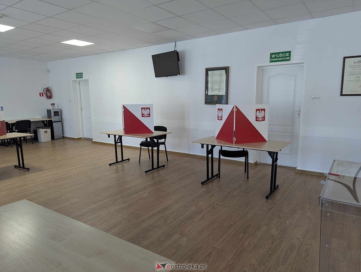 II tura wyborów prezydenckich [01.06.2025] - zdjęcie #9 - eOstroleka.pl