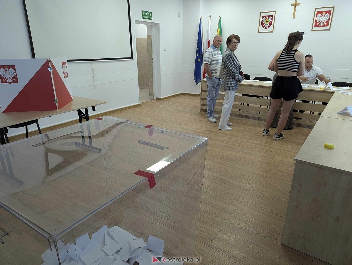 II tura wyborów prezydenckich [01.06.2025] - zdjęcie #5 - eOstroleka.pl