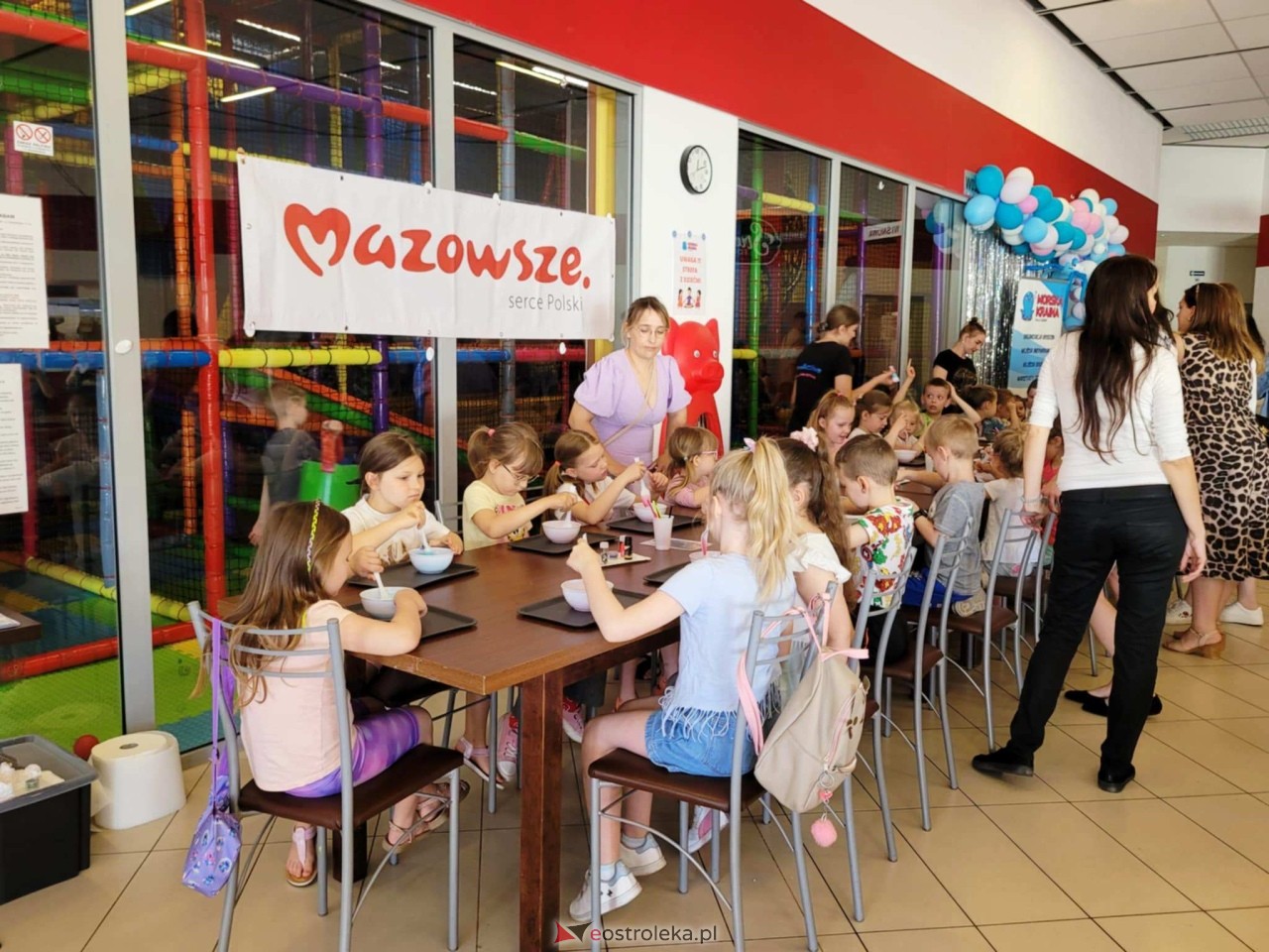 Rodzinny Dzień Dziecka w Sali Zabaw Morska Kraina [01.06.2025] - zdjęcie #45 - eOstroleka.pl