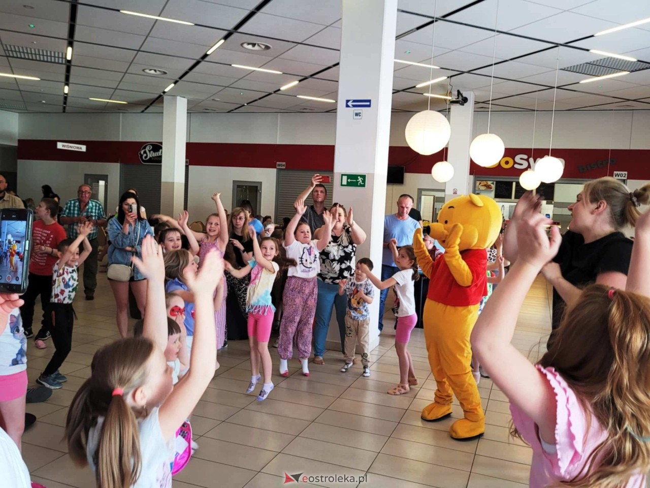 Rodzinny Dzień Dziecka w Sali Zabaw Morska Kraina [01.06.2025] - zdjęcie #37 - eOstroleka.pl