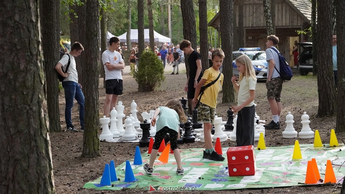 II Mazowiecki Dzień Rodziny w Kadzidle: koncert Enej [01.06.2025] - zdjęcie #90 - eOstroleka.pl