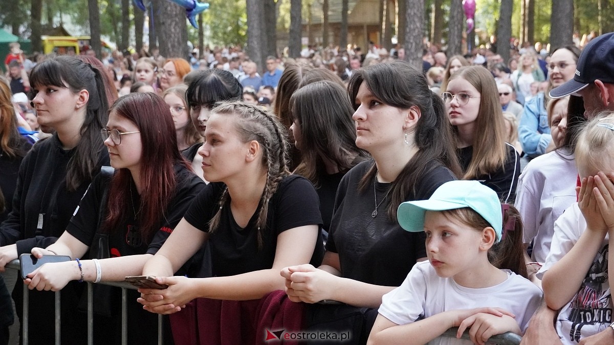 II Mazowiecki Dzień Rodziny w Kadzidle: koncert Enej [01.06.2025] - zdjęcie #72 - eOstroleka.pl
