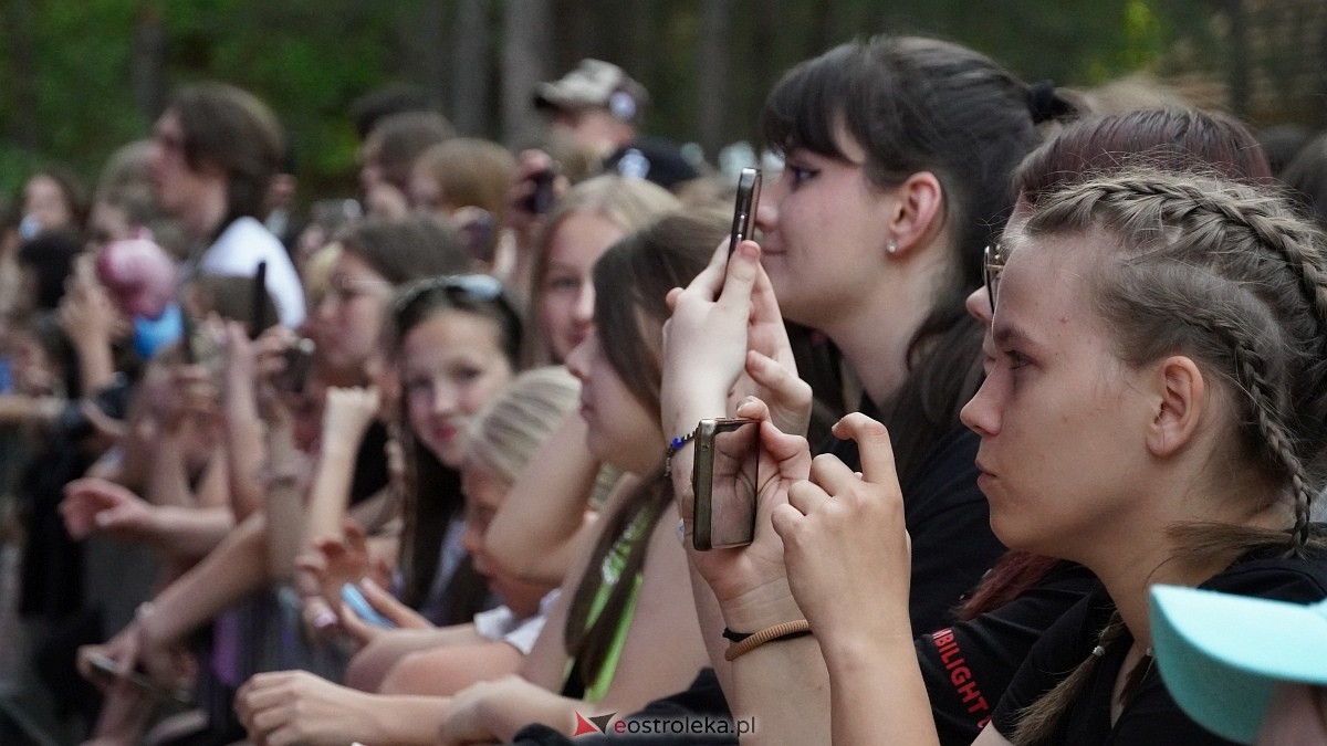 II Mazowiecki Dzień Rodziny w Kadzidle: koncert Enej [01.06.2025] - zdjęcie #70 - eOstroleka.pl