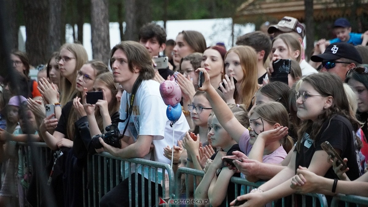 II Mazowiecki Dzień Rodziny w Kadzidle: koncert Enej [01.06.2025] - zdjęcie #49 - eOstroleka.pl