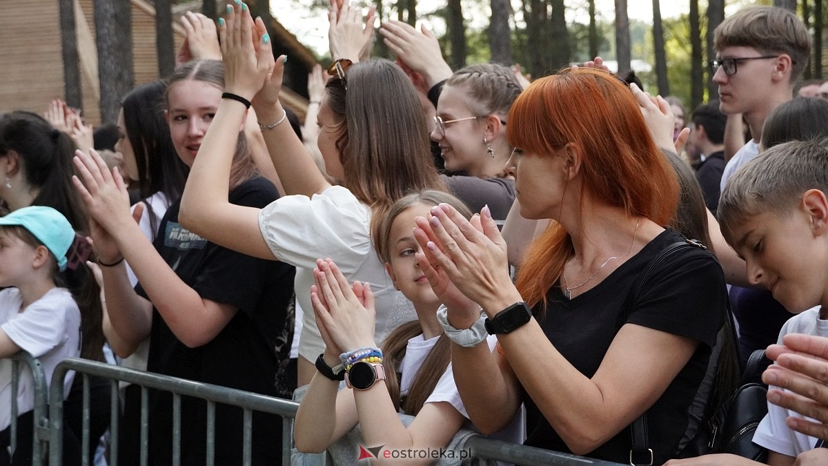 II Mazowiecki Dzień Rodziny w Kadzidle: koncert Enej [01.06.2025] - zdjęcie #40 - eOstroleka.pl