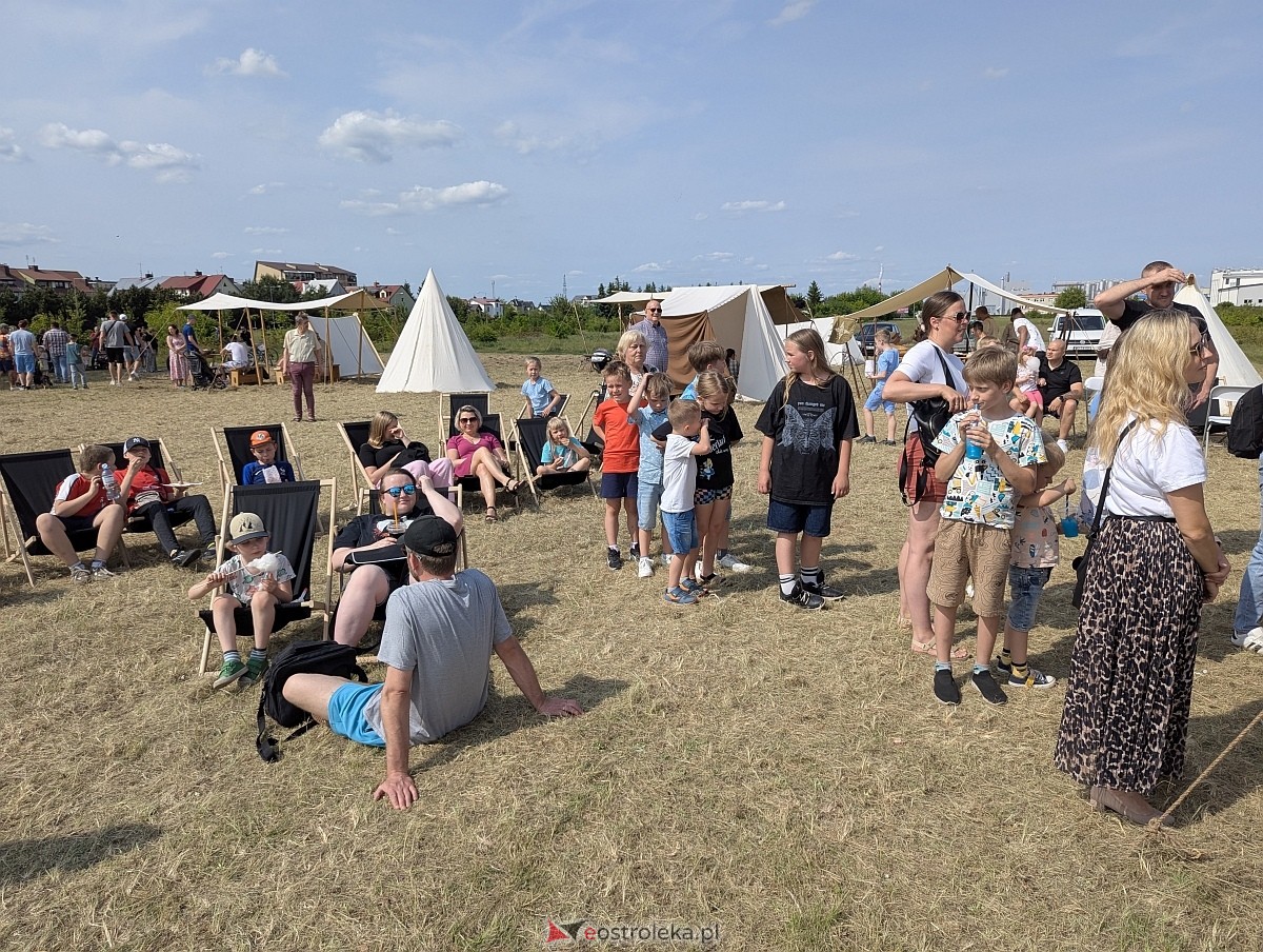 Piknik historyczny na osiedlu Centrum [01.06.2025] - zdjęcie #211 - eOstroleka.pl