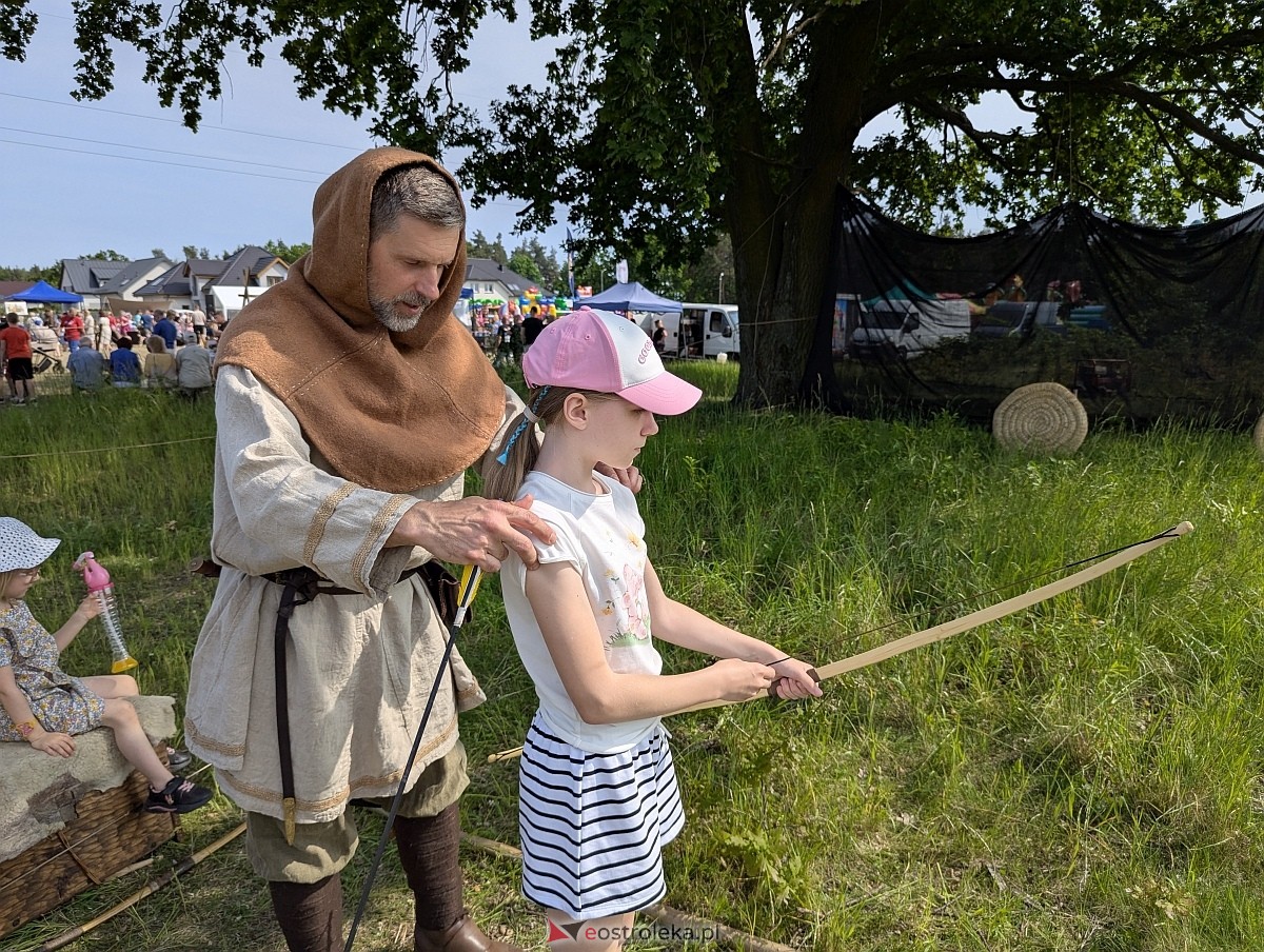 Piknik historyczny na osiedlu Centrum [01.06.2025] - zdjęcie #105 - eOstroleka.pl