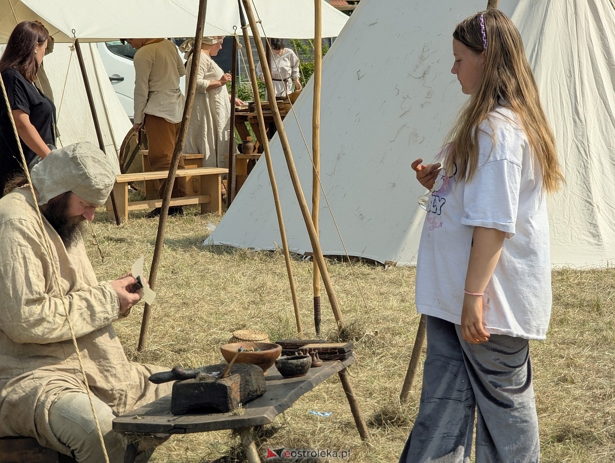 Piknik historyczny na osiedlu Centrum [01.06.2025] - zdjęcie #99 - eOstroleka.pl