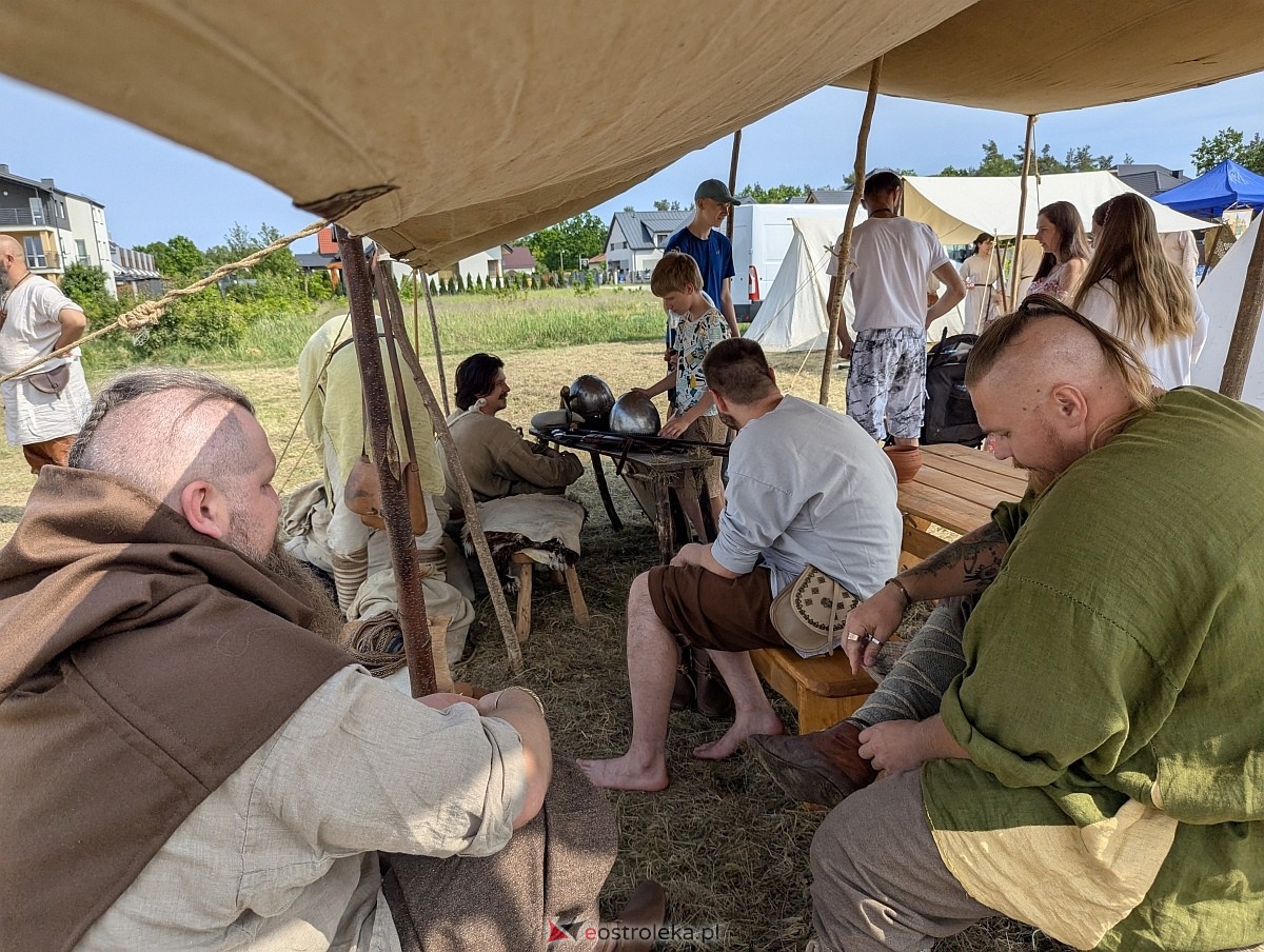 Piknik historyczny na osiedlu Centrum [01.06.2025] - zdjęcie #96 - eOstroleka.pl