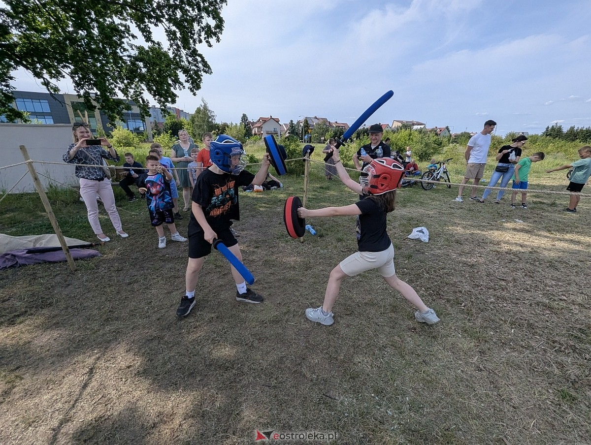 Piknik historyczny na osiedlu Centrum [01.06.2025] - zdjęcie #205 - eOstroleka.pl