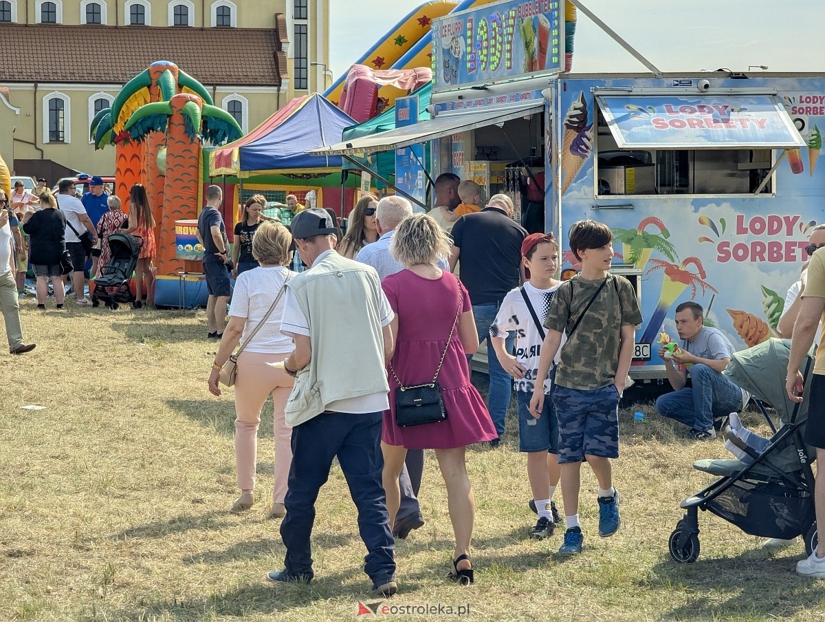 Piknik historyczny na osiedlu Centrum [01.06.2025] - zdjęcie #75 - eOstroleka.pl