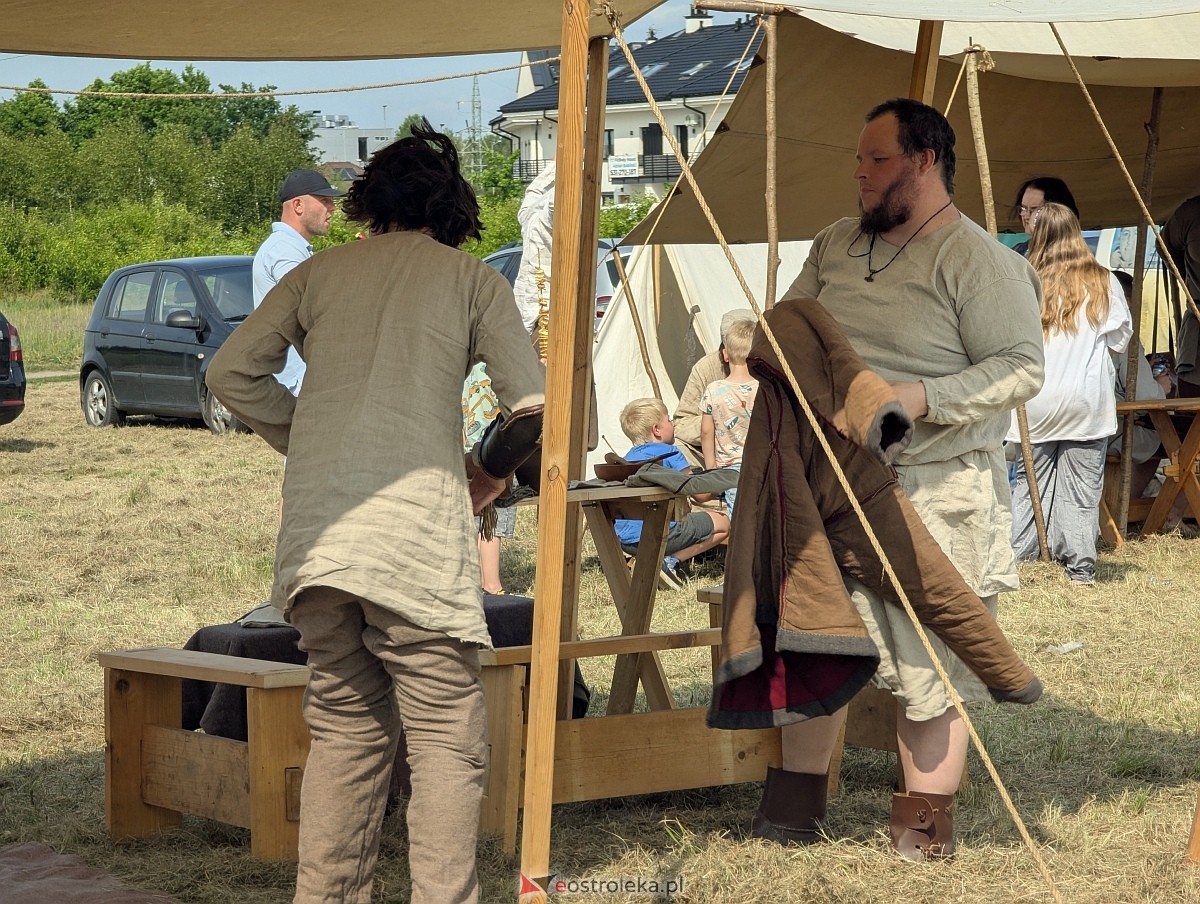 Piknik historyczny na osiedlu Centrum [01.06.2025] - zdjęcie #201 - eOstroleka.pl
