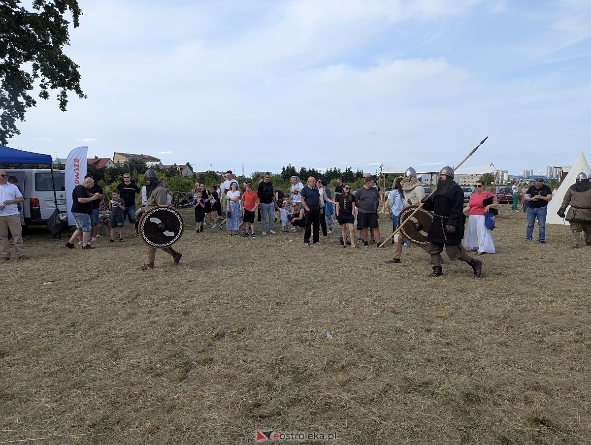 Piknik historyczny na osiedlu Centrum [01.06.2025] - zdjęcie #50 - eOstroleka.pl