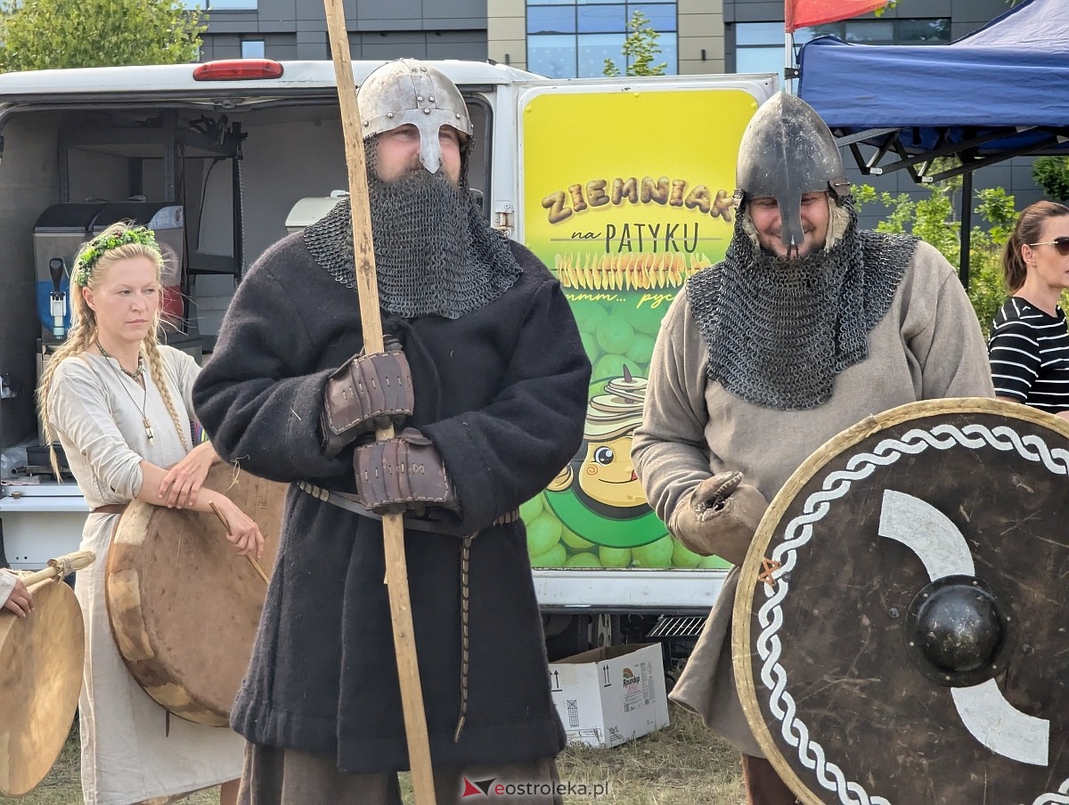 Piknik historyczny na osiedlu Centrum [01.06.2025] - zdjęcie #42 - eOstroleka.pl
