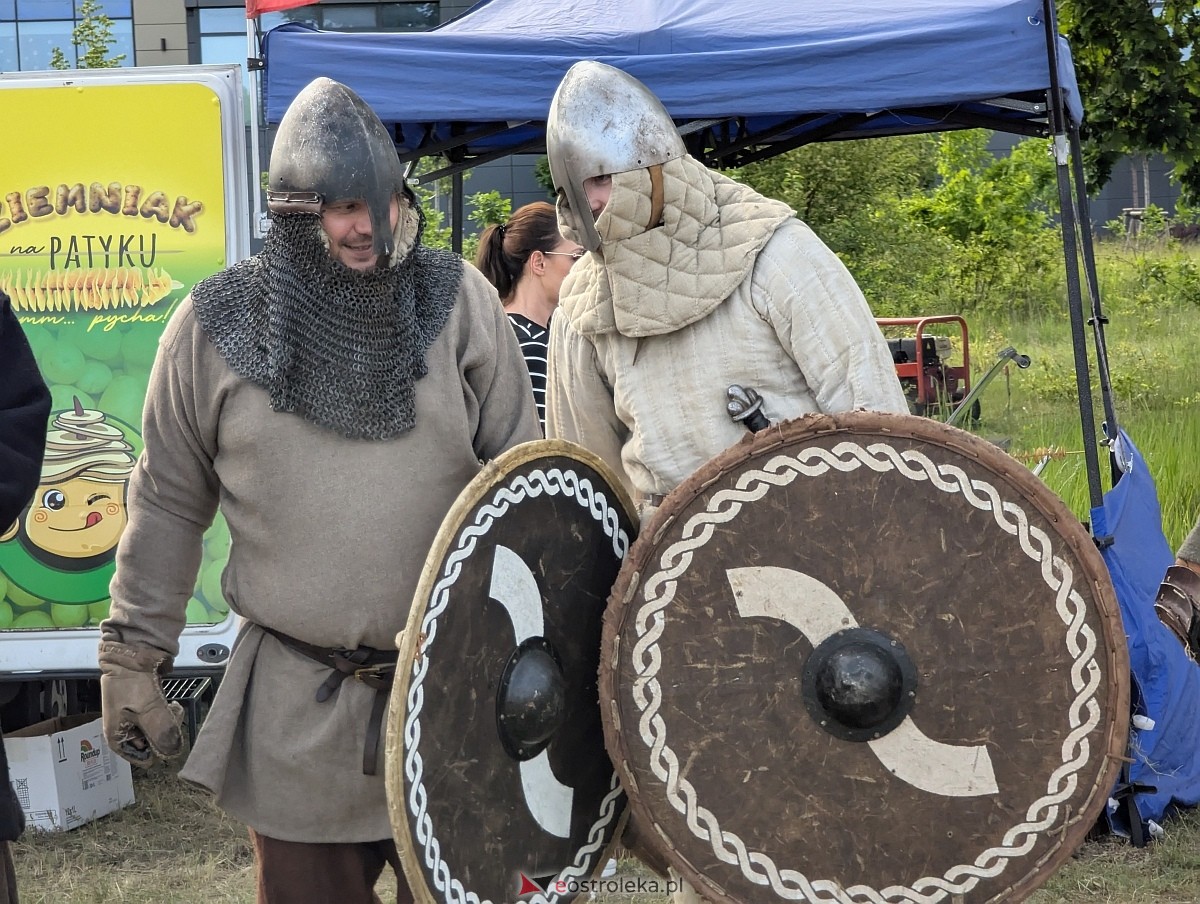 Piknik historyczny na osiedlu Centrum [01.06.2025] - zdjęcie #41 - eOstroleka.pl
