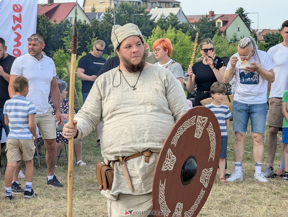 Piknik historyczny na osiedlu Centrum [01.06.2025] - zdjęcie #39 - eOstroleka.pl
