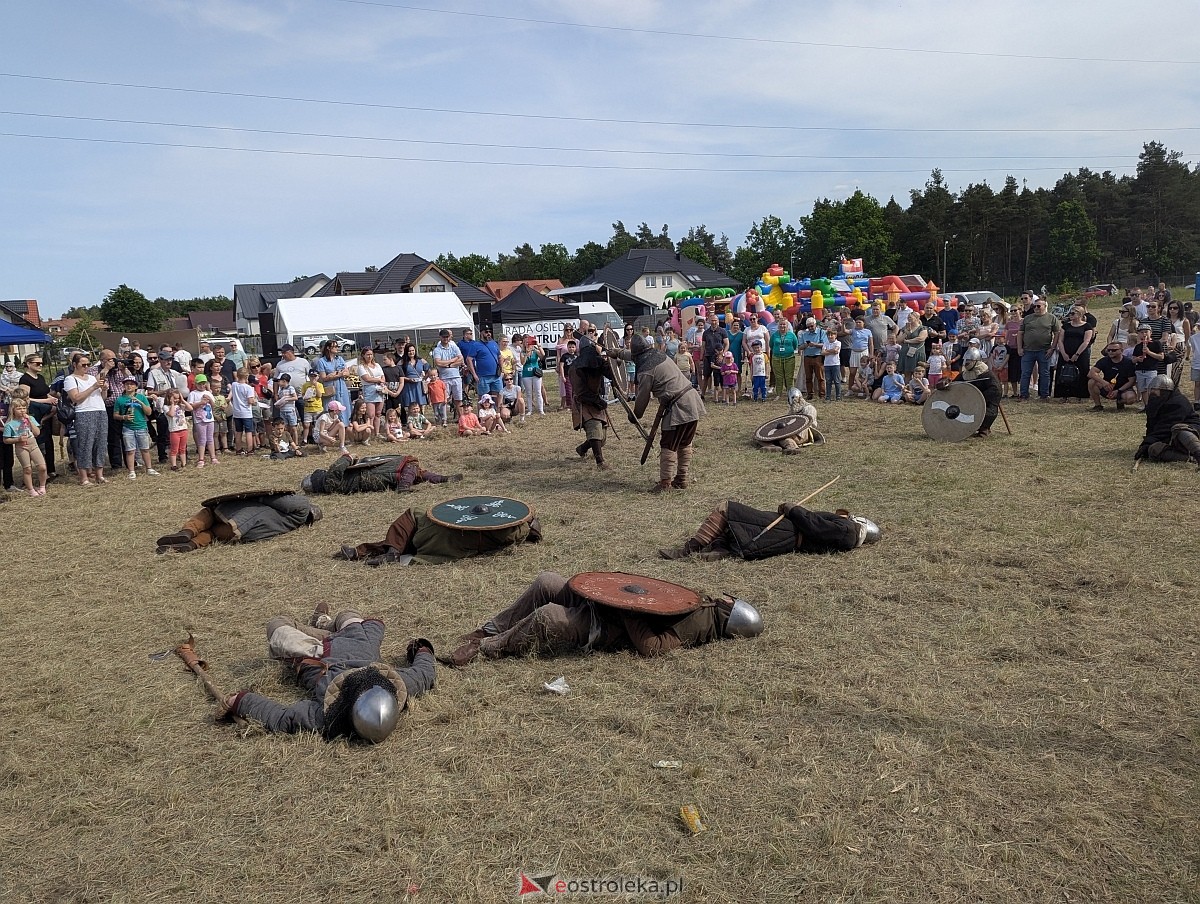 Piknik historyczny na osiedlu Centrum [01.06.2025] - zdjęcie #187 - eOstroleka.pl