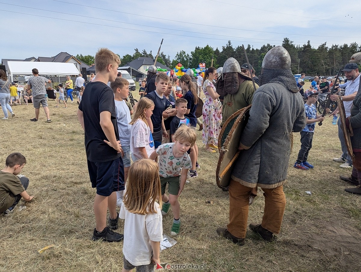 Piknik historyczny na osiedlu Centrum [01.06.2025] - zdjęcie #157 - eOstroleka.pl