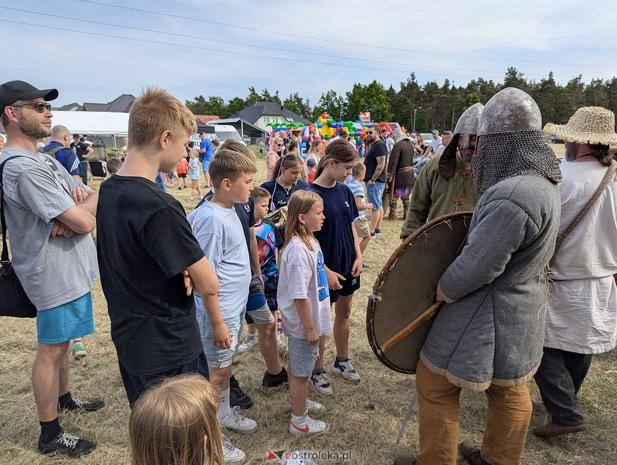 Piknik historyczny na osiedlu Centrum [01.06.2025] - zdjęcie #156 - eOstroleka.pl