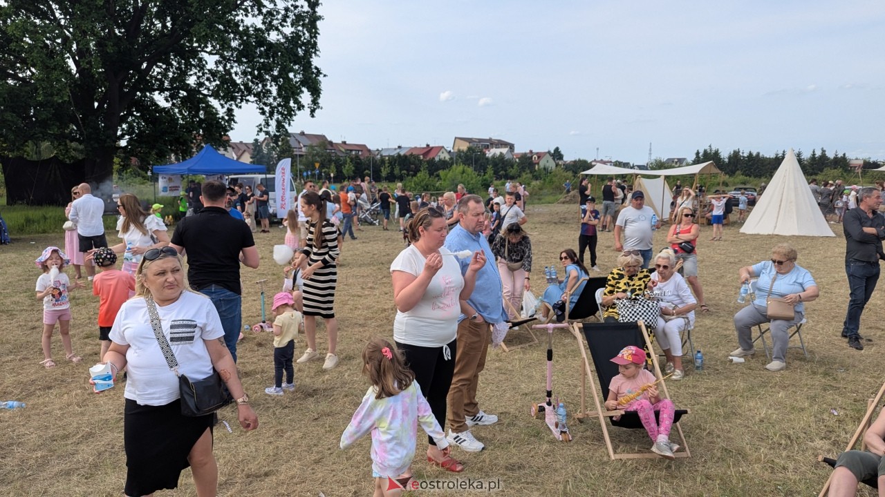 Piknik historyczny na osiedlu Centrum [01.06.2025] - zdjęcie #9 - eOstroleka.pl