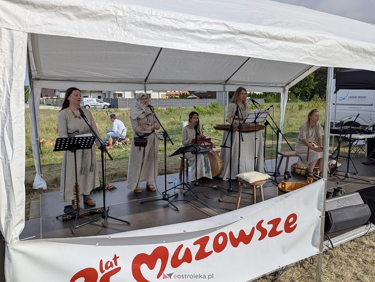 Piknik historyczny na osiedlu Centrum [01.06.2025] - zdjęcie #16 - eOstroleka.pl