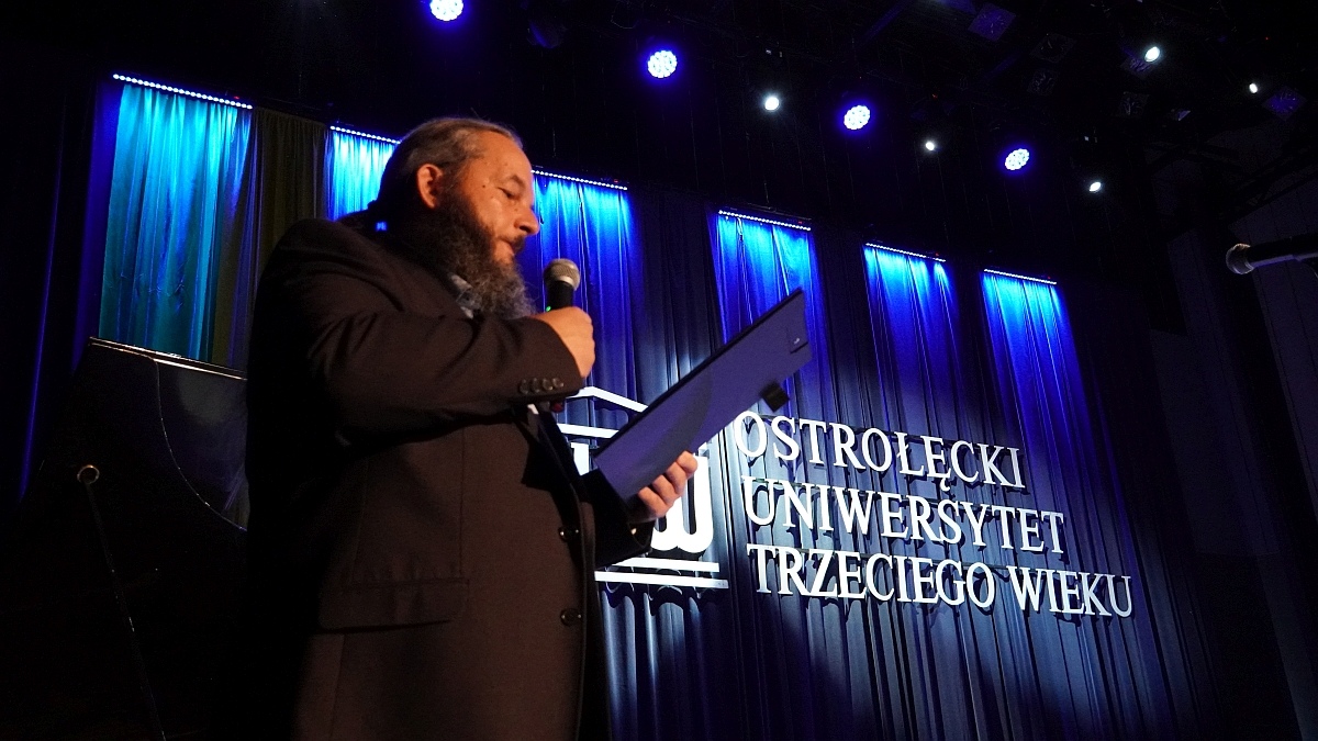 Zakończenie roku akademickiego 2024/25 w Ostrołęckim Uniwersytecie Trzeciego Wieku [02.06.2025] - zdjęcie #74 - eOstroleka.pl