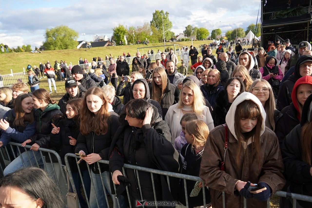 Dni Ostrołęki 2025: Dominik Dudek, Sarius i Pawbeats, Dawid Kwiatkowski [17.05.2025] - zdjęcie #175 - eOstroleka.pl