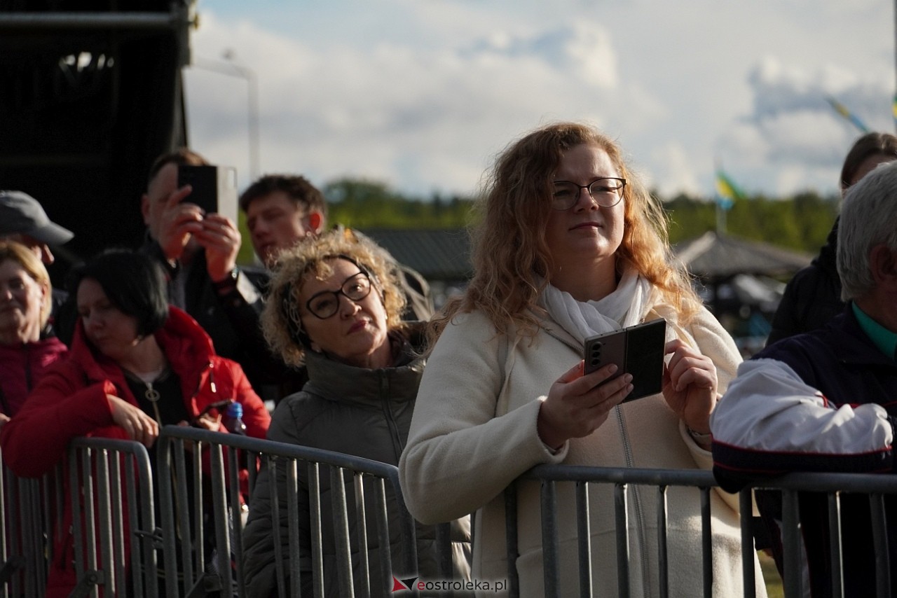 Dni Ostrołęki 2025: Dominik Dudek, Sarius i Pawbeats, Dawid Kwiatkowski [17.05.2025] - zdjęcie #172 - eOstroleka.pl