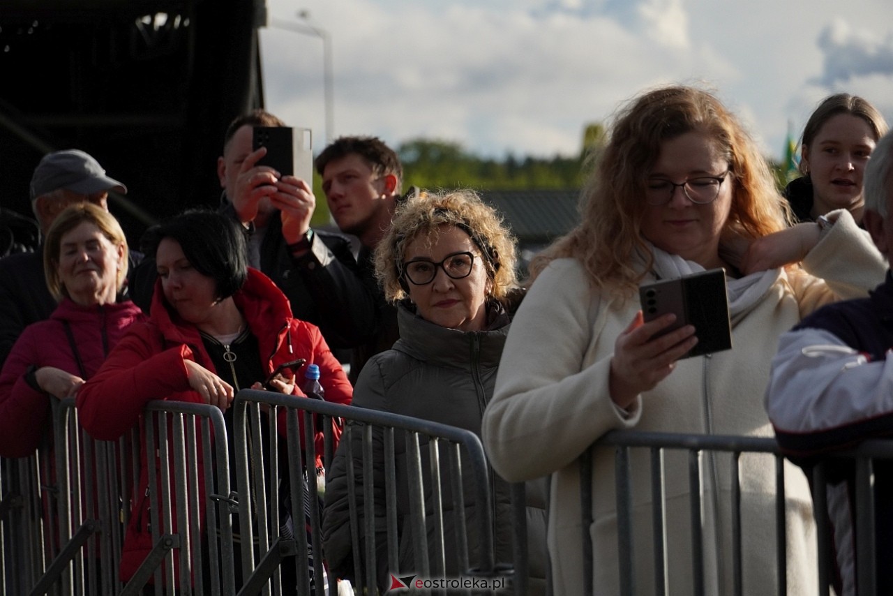 Dni Ostrołęki 2025: Dominik Dudek, Sarius i Pawbeats, Dawid Kwiatkowski [17.05.2025] - zdjęcie #171 - eOstroleka.pl
