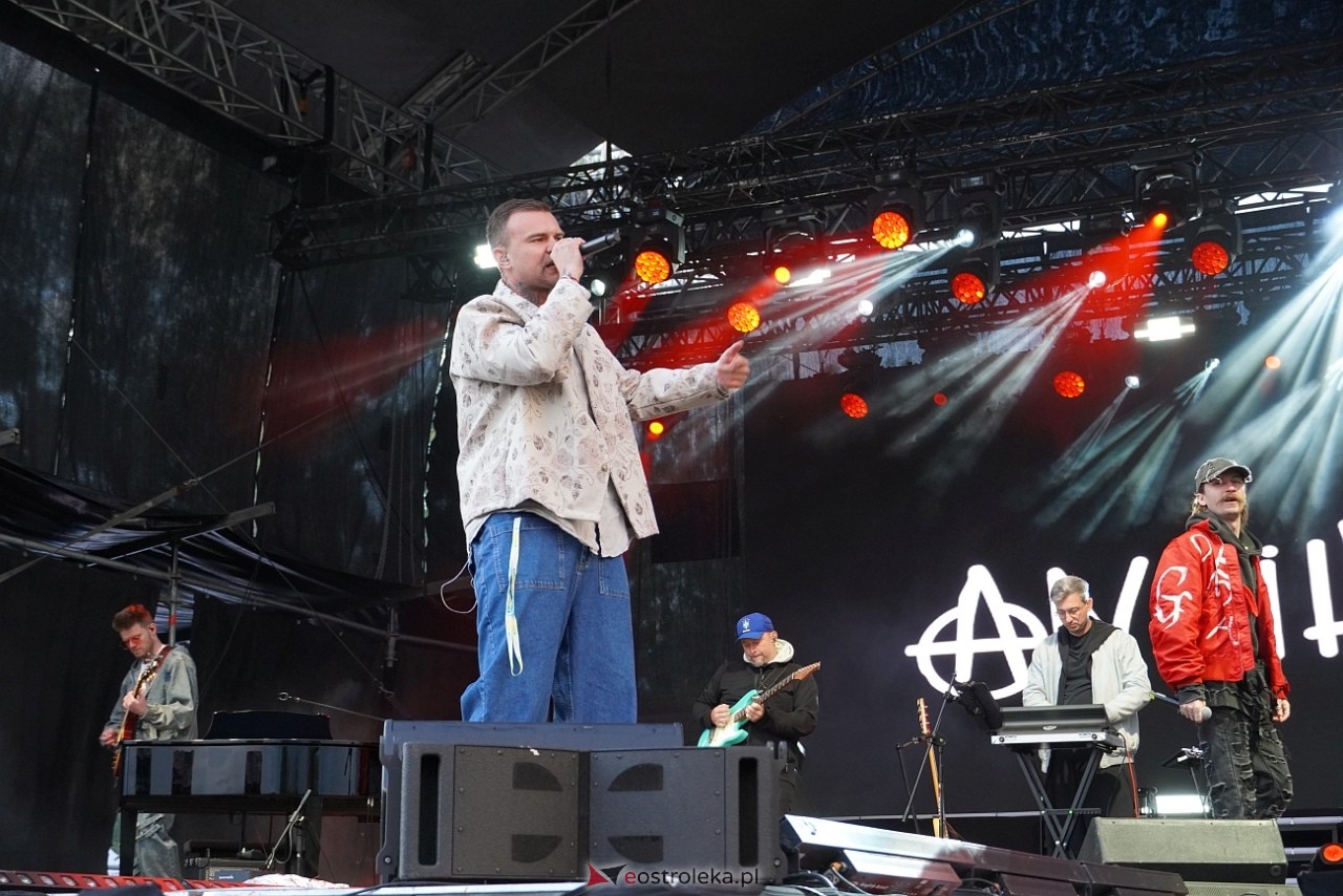 Dni Ostrołęki 2025: Dominik Dudek, Sarius i Pawbeats, Dawid Kwiatkowski [17.05.2025] - zdjęcie #150 - eOstroleka.pl