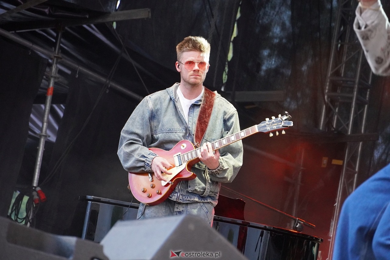 Dni Ostrołęki 2025: Dominik Dudek, Sarius i Pawbeats, Dawid Kwiatkowski [17.05.2025] - zdjęcie #133 - eOstroleka.pl