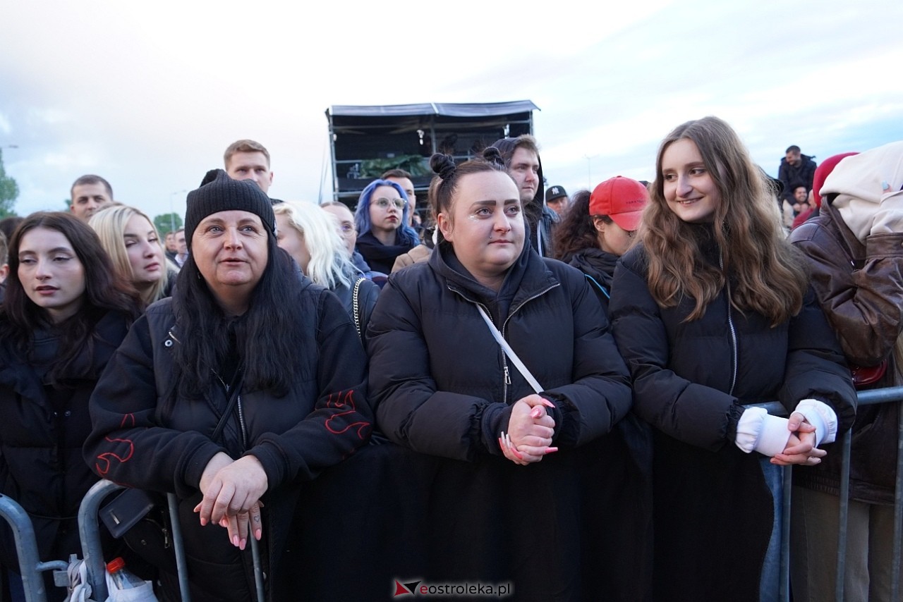 Dni Ostrołęki 2025: Dominik Dudek, Sarius i Pawbeats, Dawid Kwiatkowski [17.05.2025] - zdjęcie #128 - eOstroleka.pl