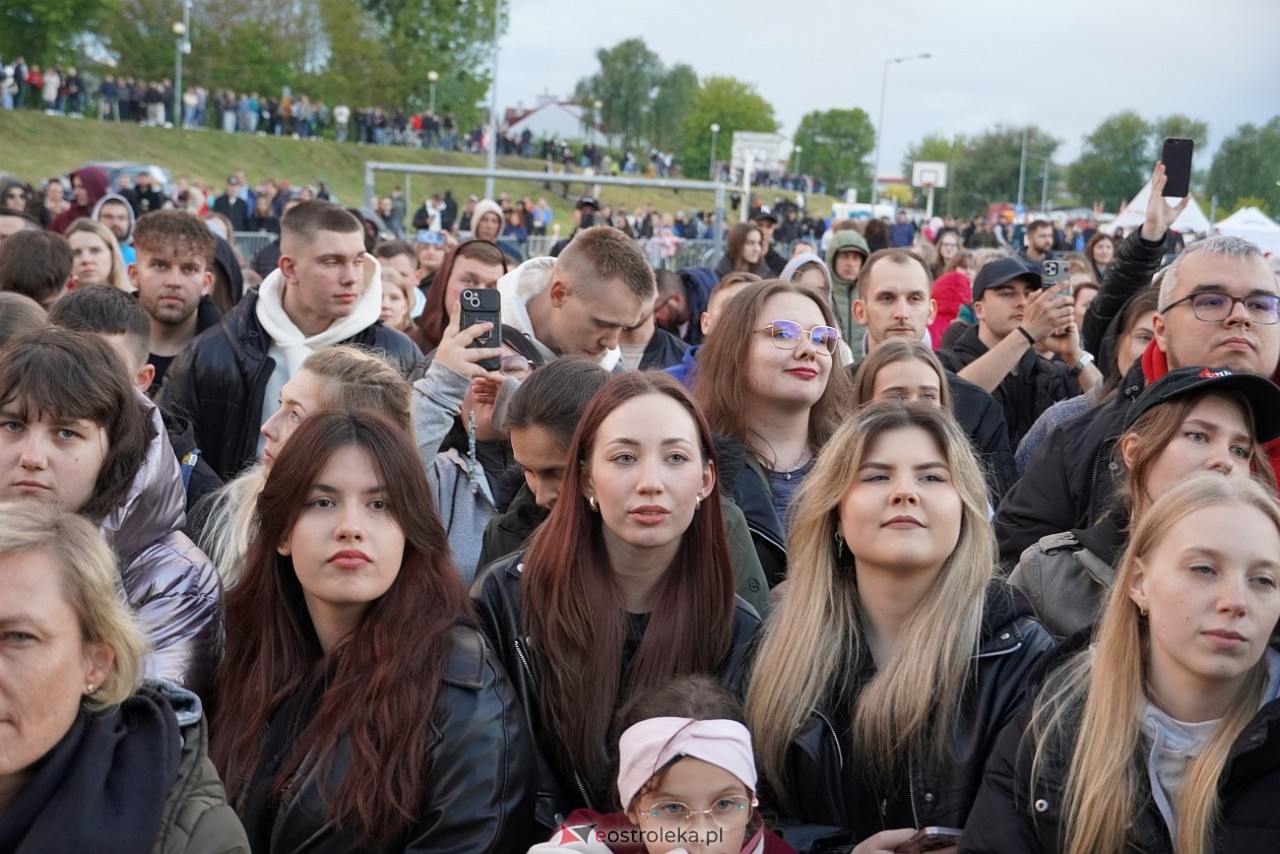 Dni Ostrołęki 2025: Dominik Dudek, Sarius i Pawbeats, Dawid Kwiatkowski [17.05.2025] - zdjęcie #116 - eOstroleka.pl