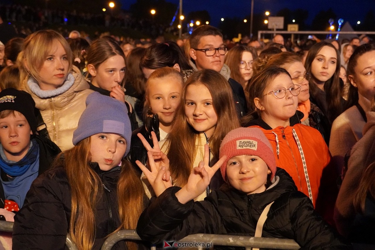 Dni Ostrołęki 2025: Dominik Dudek, Sarius i Pawbeats, Dawid Kwiatkowski [17.05.2025] - zdjęcie #95 - eOstroleka.pl