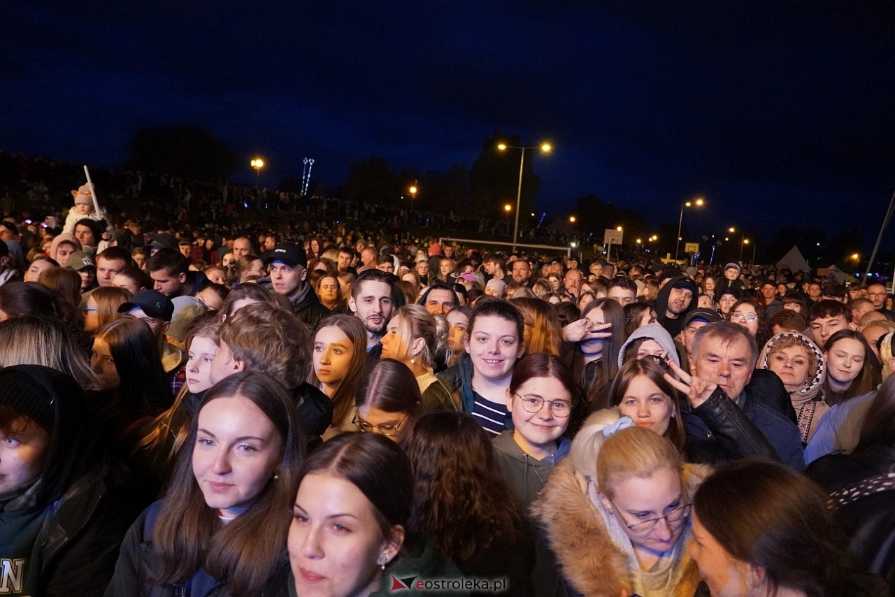 Dni Ostrołęki 2025: Dominik Dudek, Sarius i Pawbeats, Dawid Kwiatkowski [17.05.2025] - zdjęcie #75 - eOstroleka.pl