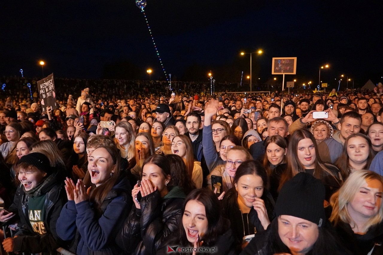 Dni Ostrołęki 2025: Dominik Dudek, Sarius i Pawbeats, Dawid Kwiatkowski [17.05.2025] - zdjęcie #9 - eOstroleka.pl