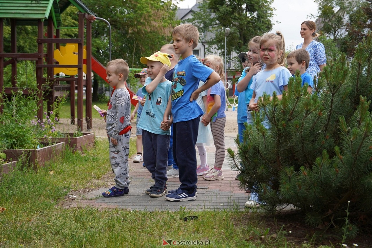Rodzinny Dzień Dziecka w Przedszkolu Miejskim nr 7 [3.06.2025] - zdjęcie #75 - eOstroleka.pl