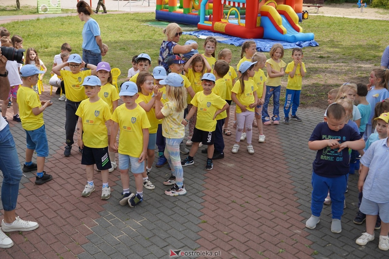 Rodzinny Dzień Dziecka w Przedszkolu Miejskim nr 7 [3.06.2025] - zdjęcie #40 - eOstroleka.pl